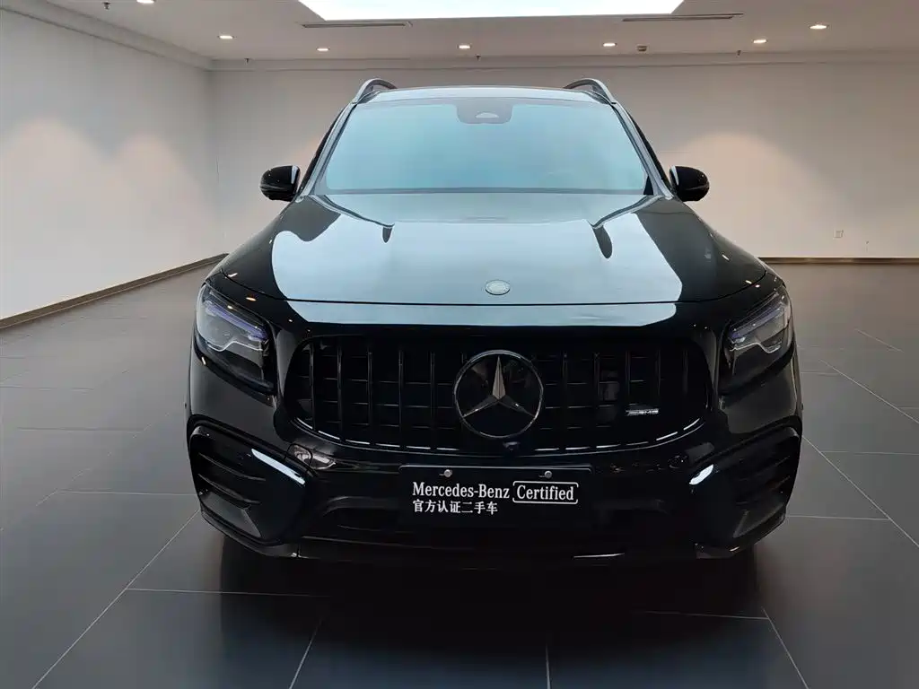 Mercedes-Benz GLB AMG 2025 — фото 5