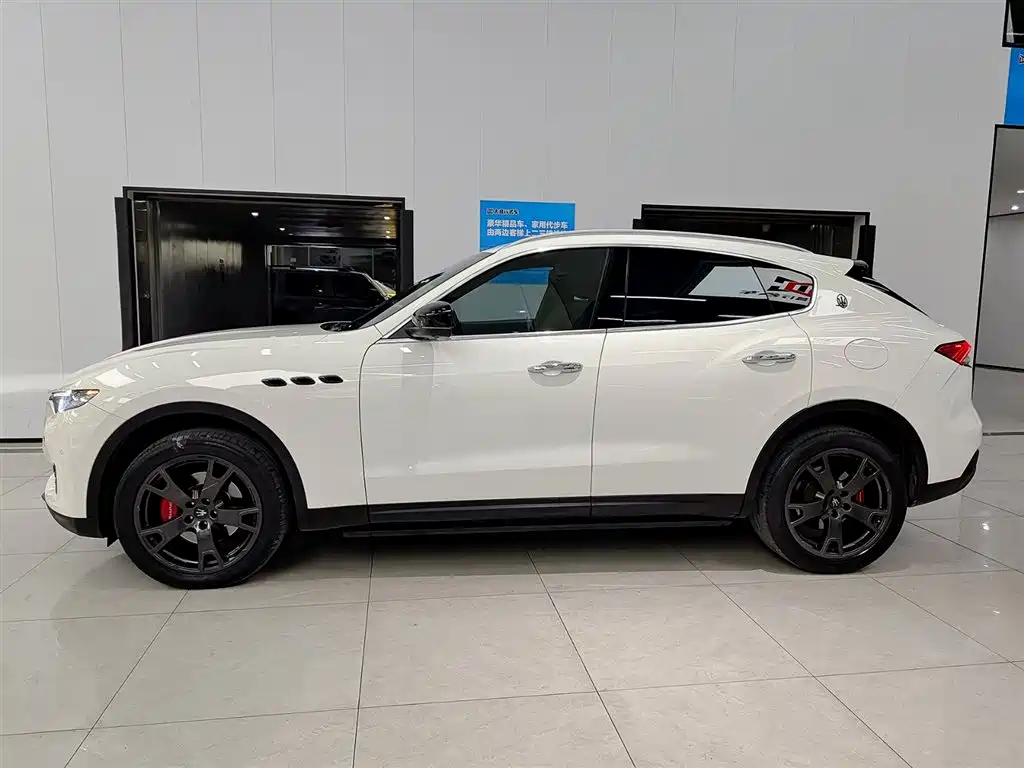 Maserati Levante 2020 — фото 3