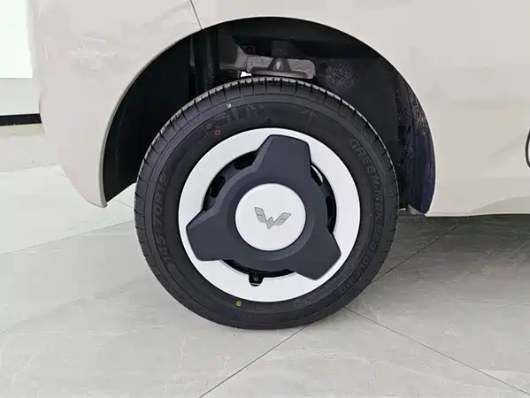 Wuling Hongguang MINIEV 2024