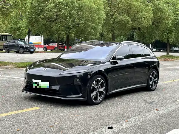 NIO ET5T 2023