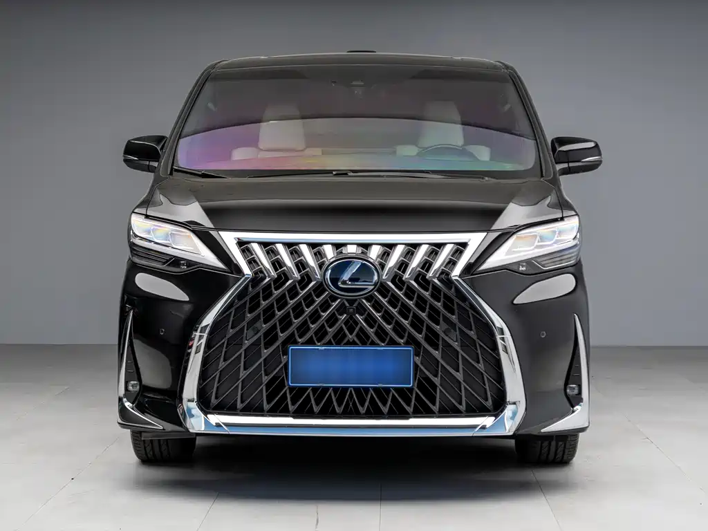 Lexus LM 2022