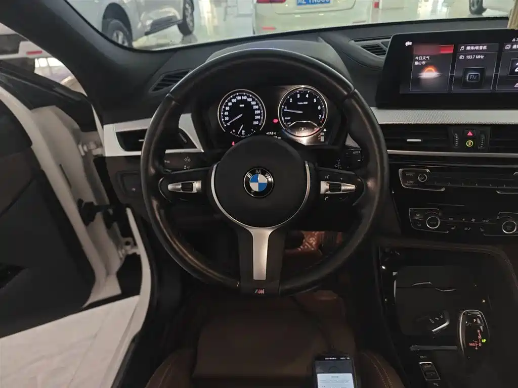 BMW X2 2021 — фото 11