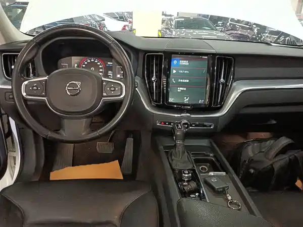 Volvo XC60 2019