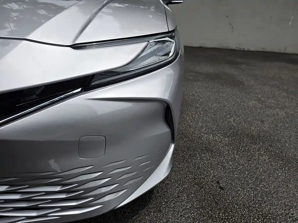Toyota Camry 2024 — фото 28