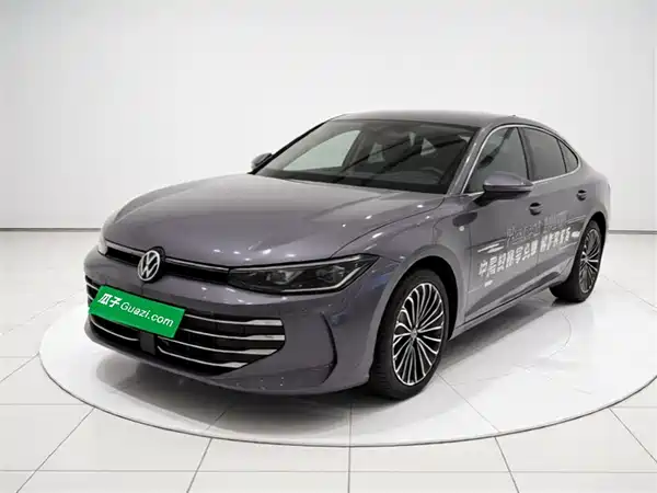 Volkswagen Passat 2025