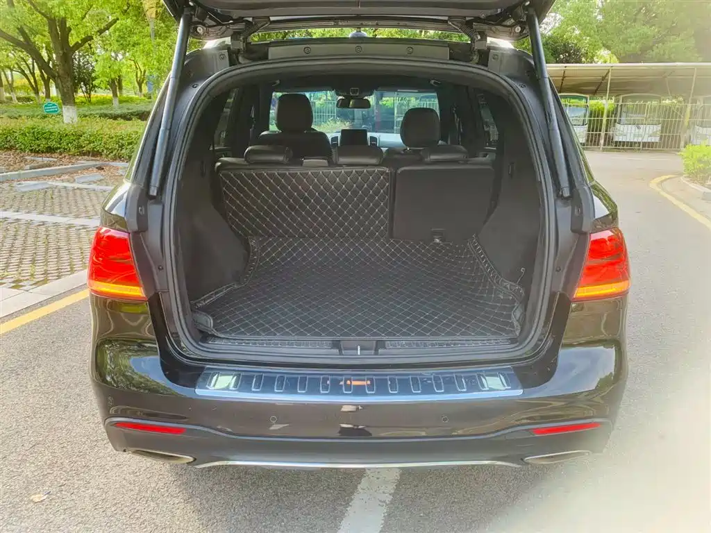 Mercedes-Benz GLE 2018 — фото 11