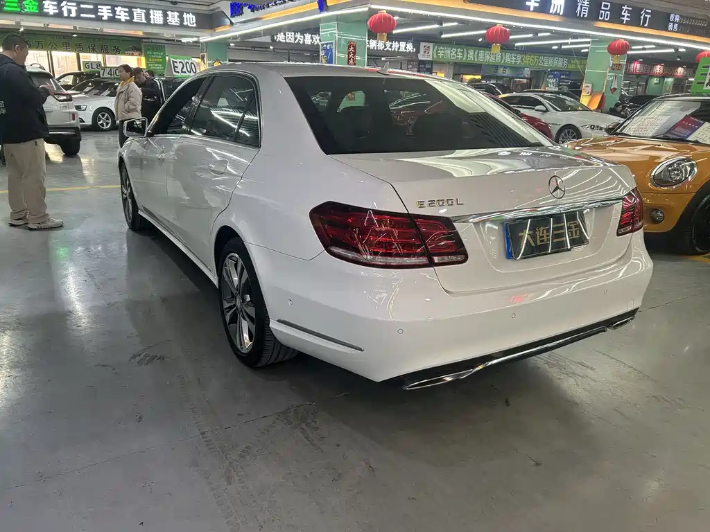 Mercedes-Benz E-Class 2015 — фото 7
