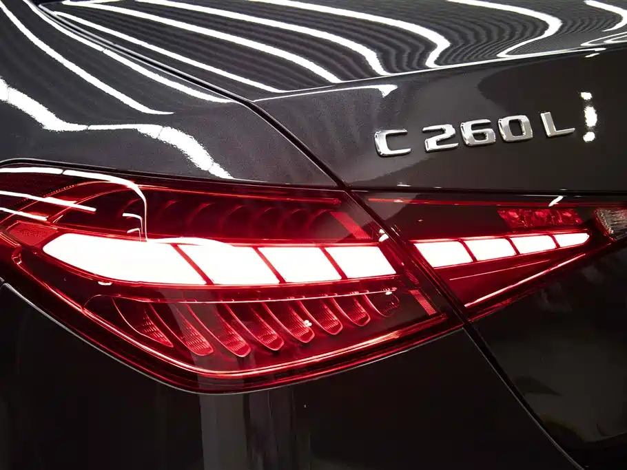 Mercedes-Benz C-Class 2022 — фото 11