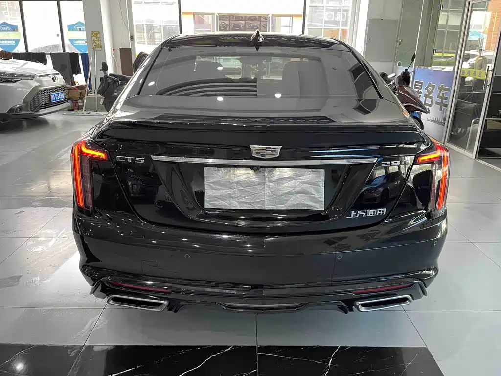Cadillac CT5 2023 — фото 15