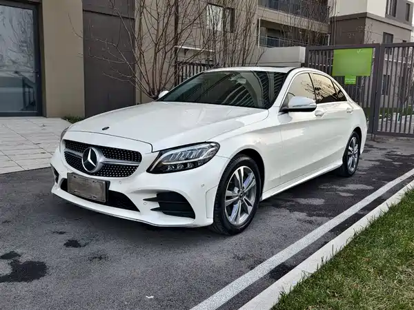 Mercedes-Benz C-Class 2020