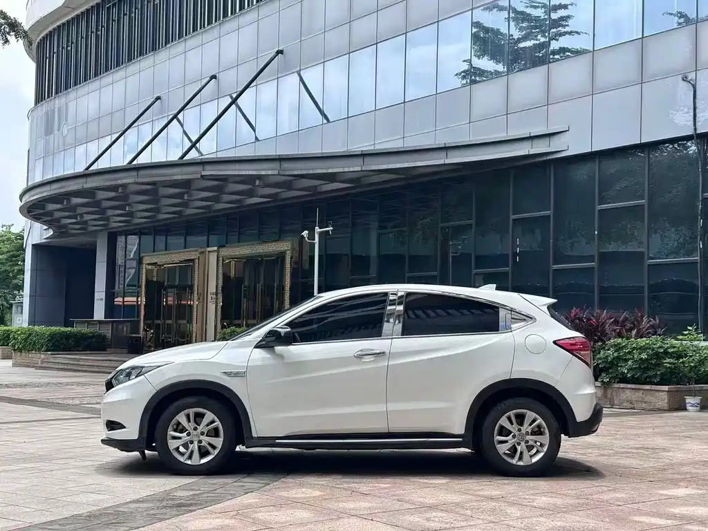 Honda Vezel 2017