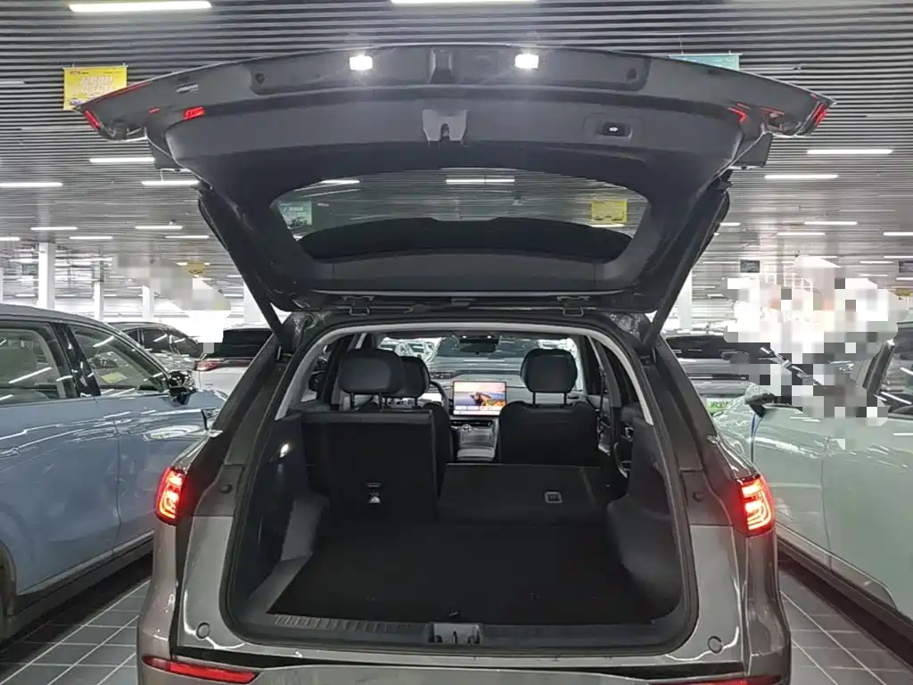 Geely Galaxy E5 2025 — фото 19