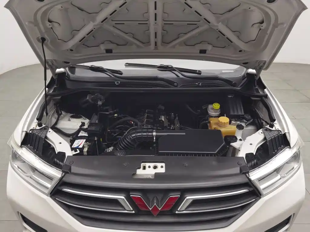 Wuling Hongguang 2021