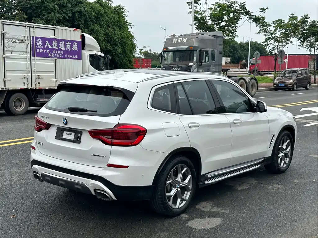 BMW X3 2020 — фото 9