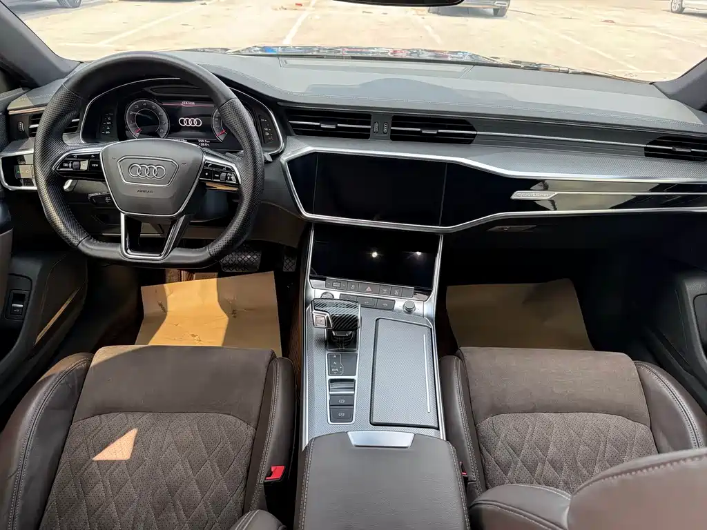 Audi A7L 2023 — фото 15