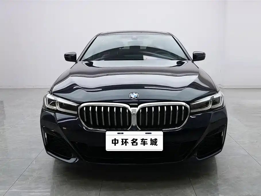 BMW 5 Series 2023 — фото 2