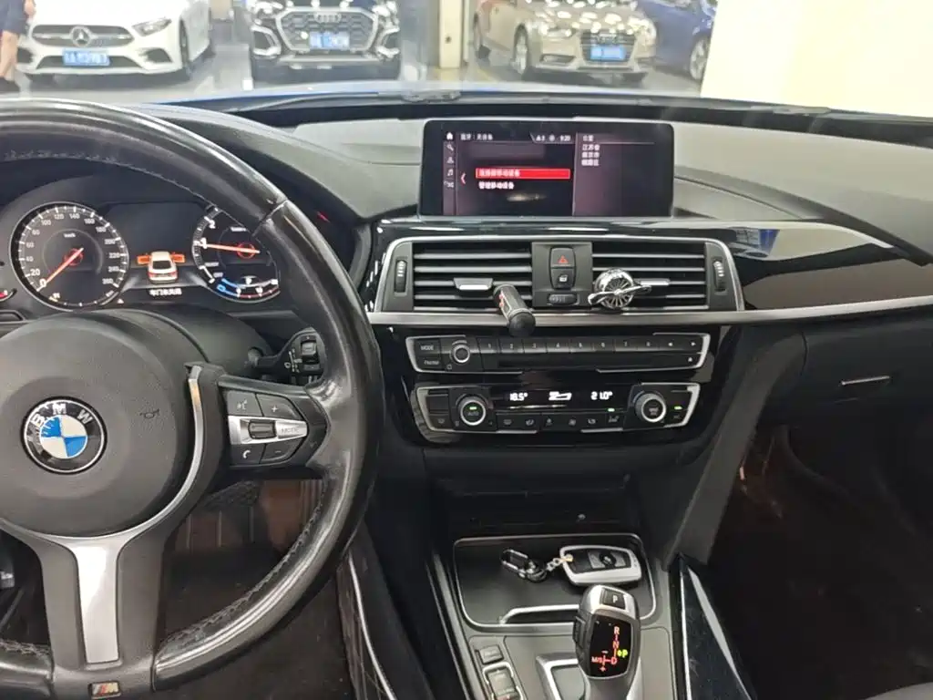 BMW 3 Series GT 2020 — фото 10