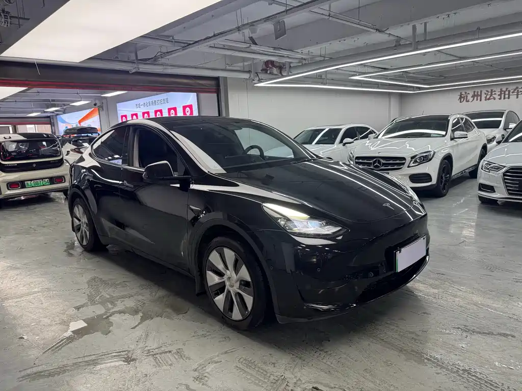 Tesla Model Y 2022 — фото 3