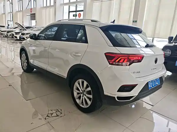 Volkswagen T-Roc 2023