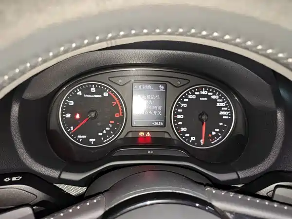 Audi Q2L 2021