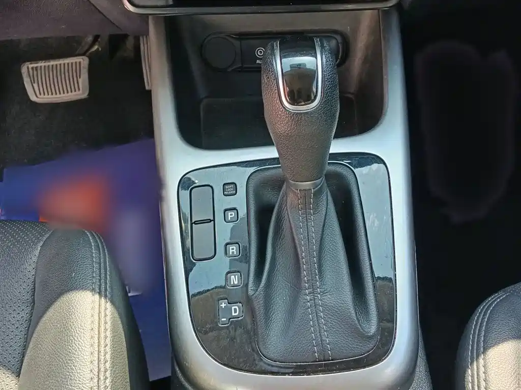 Kia KX3 2017 — фото 11