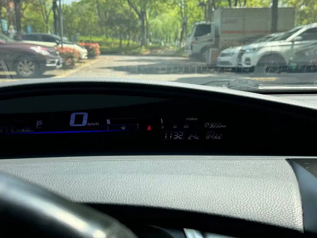 Honda Jade 2018 — фото 9