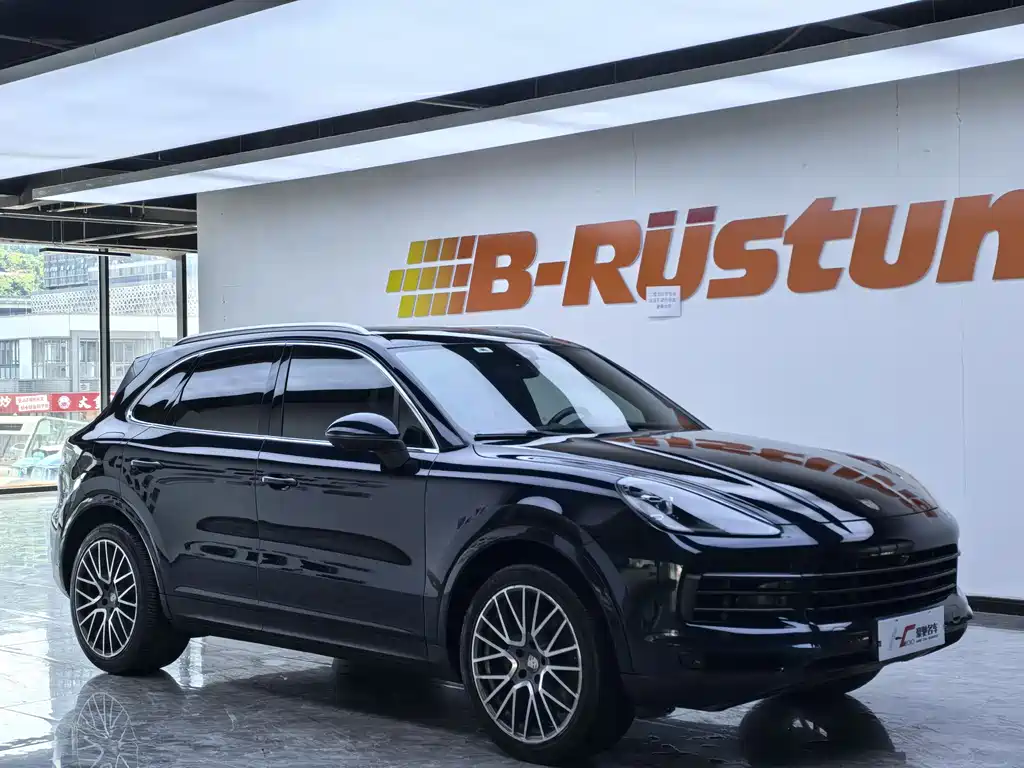 Porsche Cayenne 2018 — фото 3