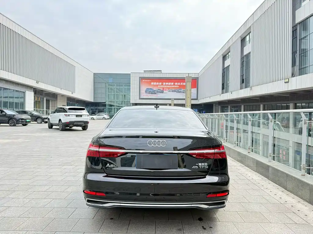 Audi A6L 2023 — фото 9