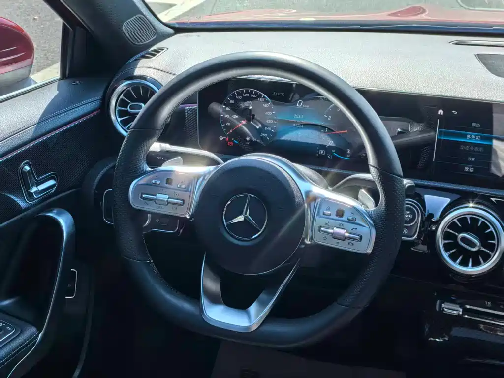 Mercedes-Benz A-Class 2020 — фото 8