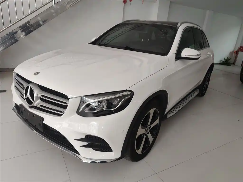Mercedes-Benz GLC 2018 — фото 1