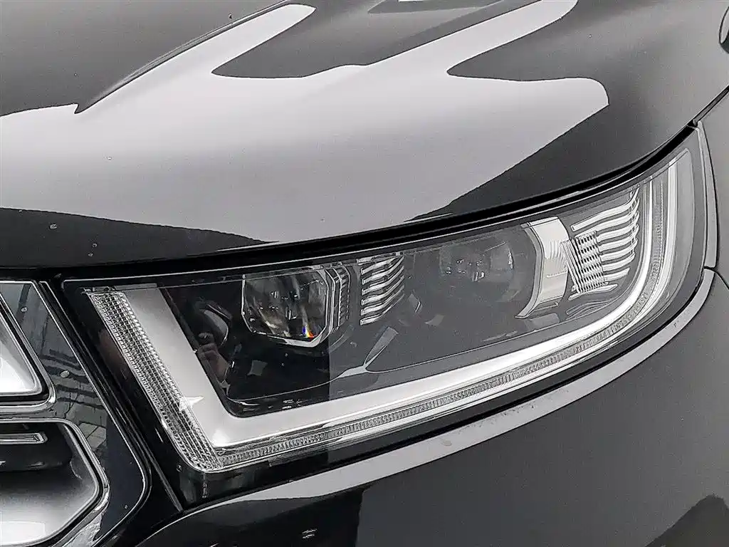 Ford Edge 2015 — фото 7
