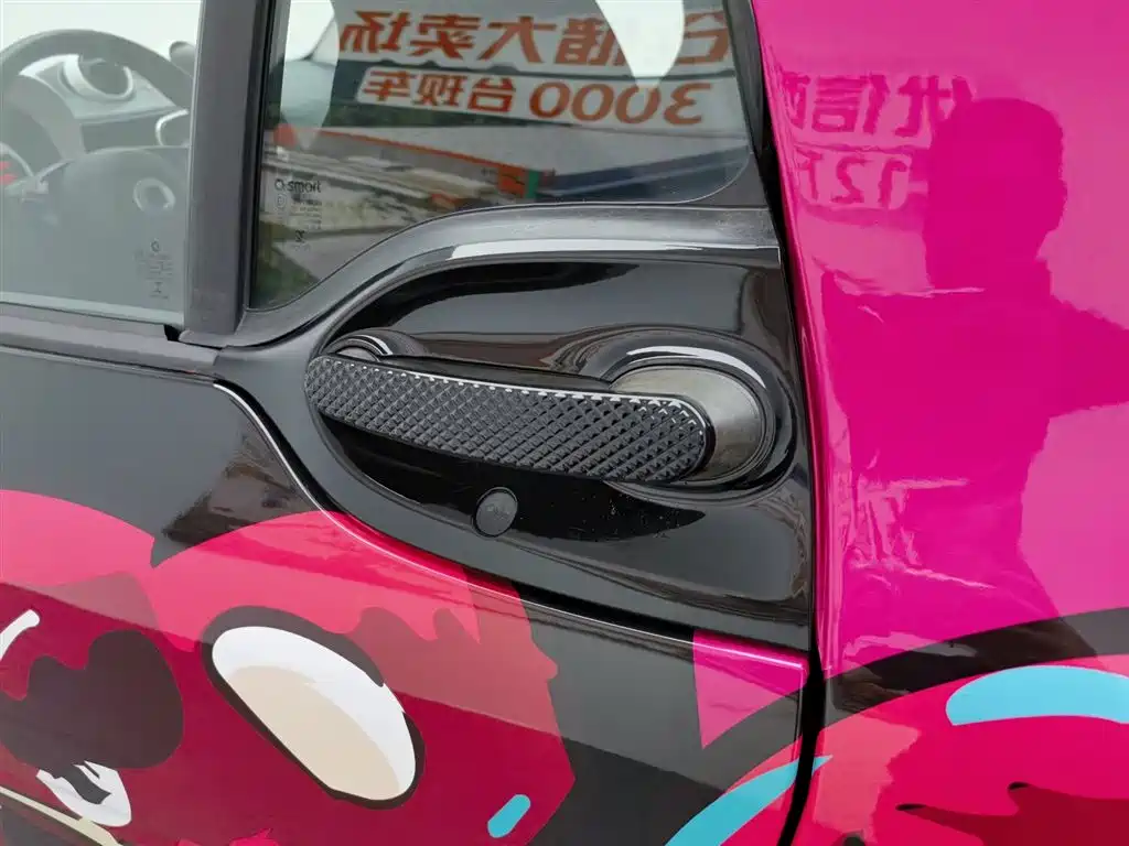 smart Fortwo 2017 — фото 18