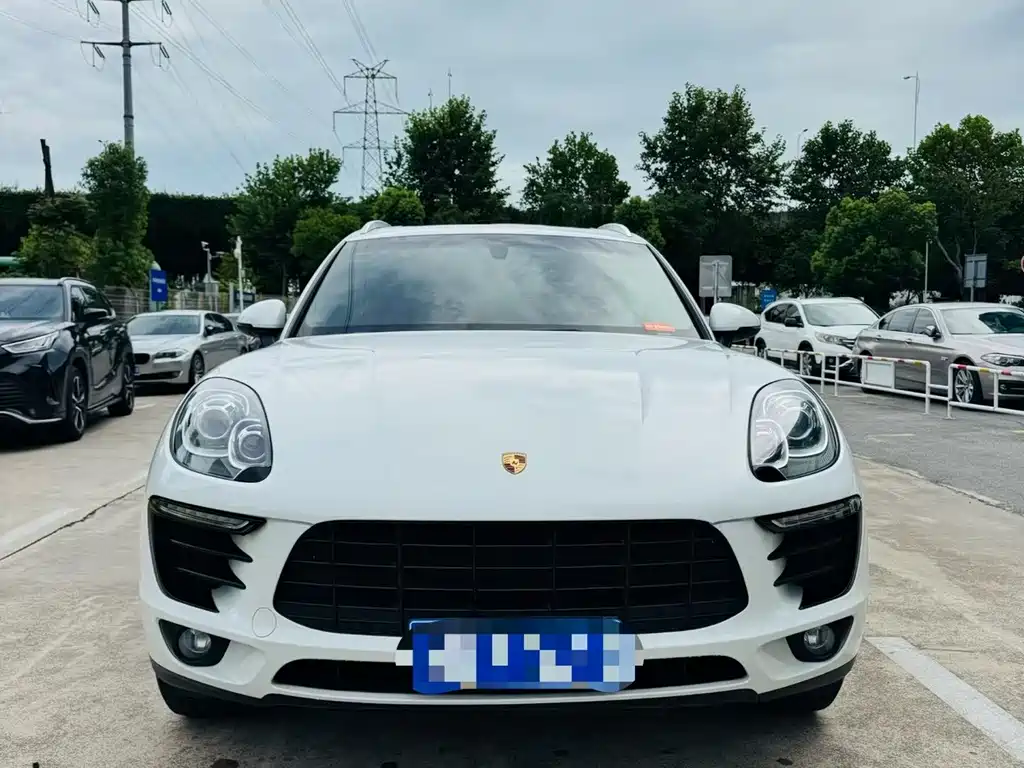 Porsche Macan 2016 — фото 1