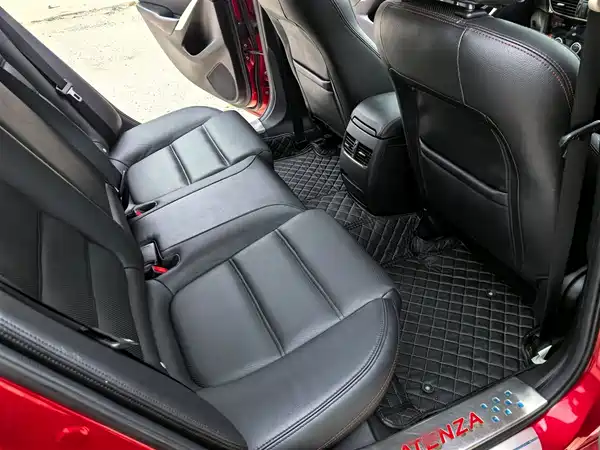 Mazda Atenza 2015