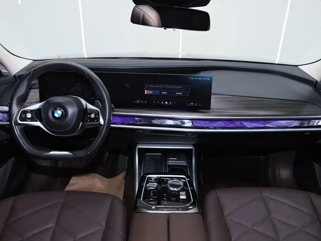 BMW 7 Series 2024 — фото 14