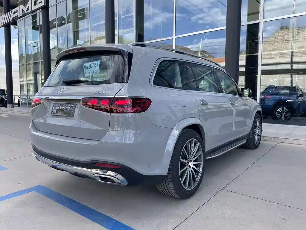 Mercedes-Benz GLS 2026 — фото 12