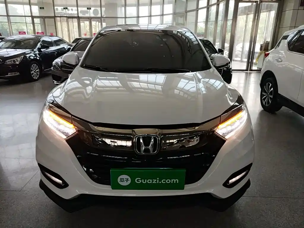 Honda Vezel 2021 — фото 3