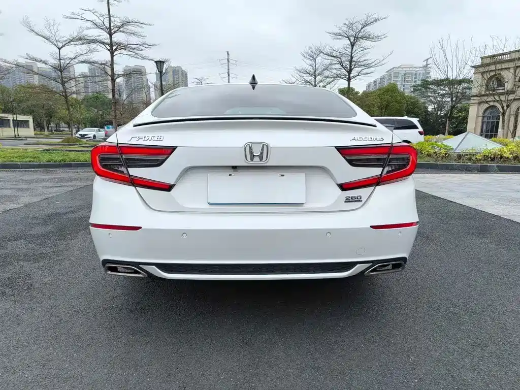 Honda Accord 2023 — фото 9