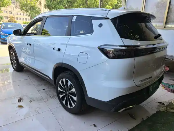 Chery Tiggo 8 PLUS 2025