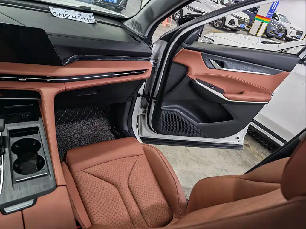 Changan CS75 PLUS 2024 — фото 15