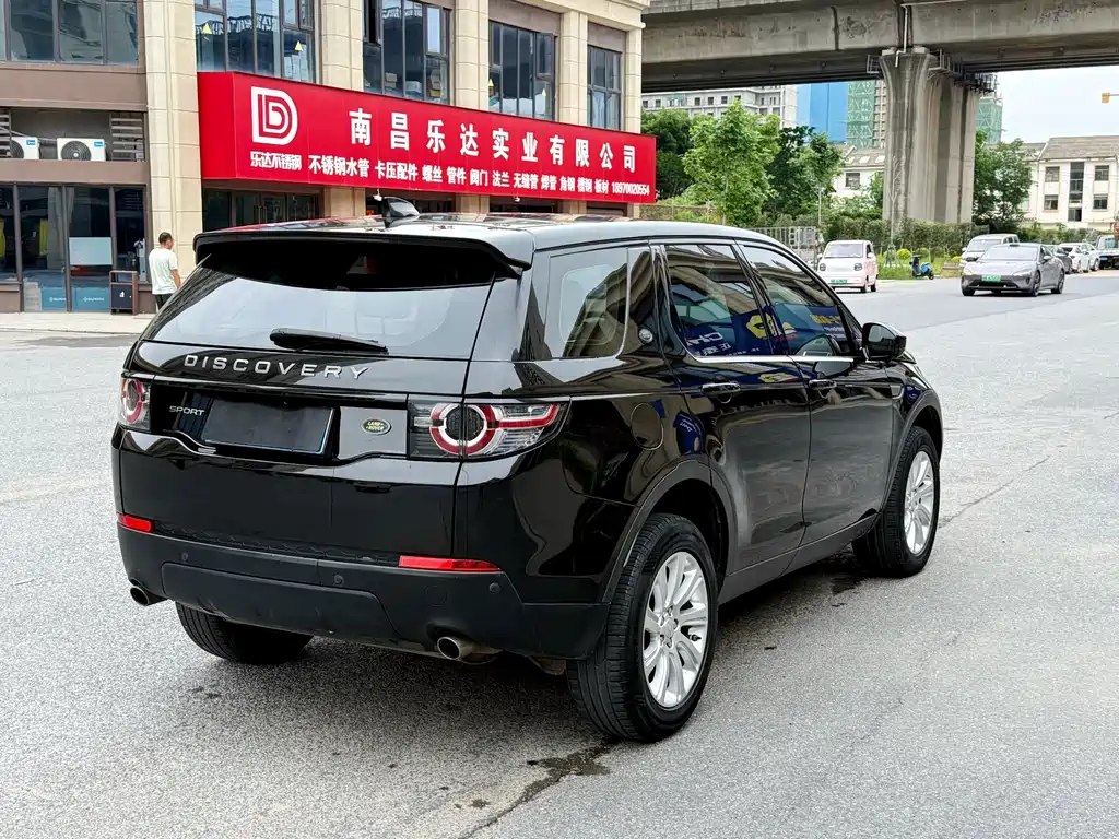 Land Rover Discovery Sport 2019 — фото 9