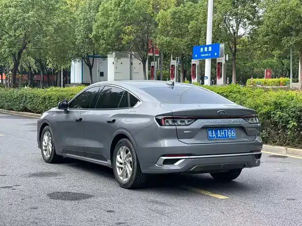 Ford Mondeo 2022