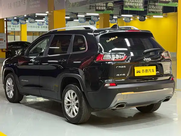 Jeep Cherokee 2019