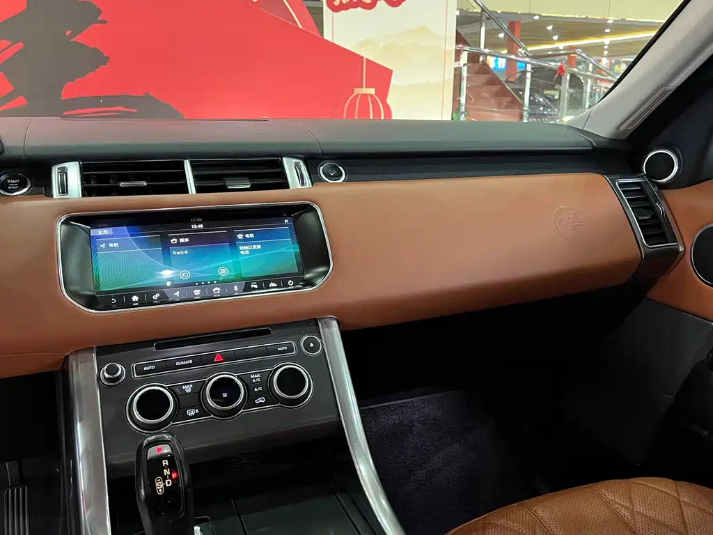 Land Rover Sport 2018 — фото 13