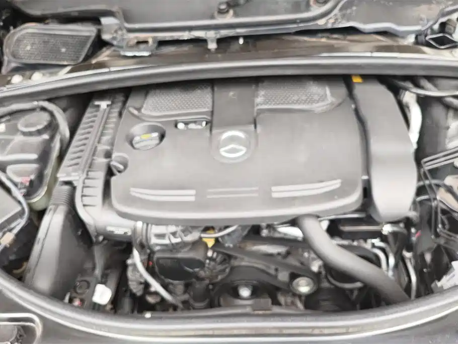 Mercedes-Benz R-Class 2014 — фото 10
