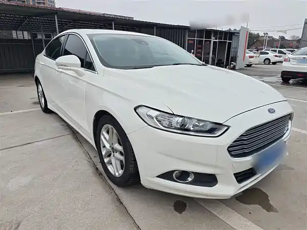 Ford Mondeo 2013