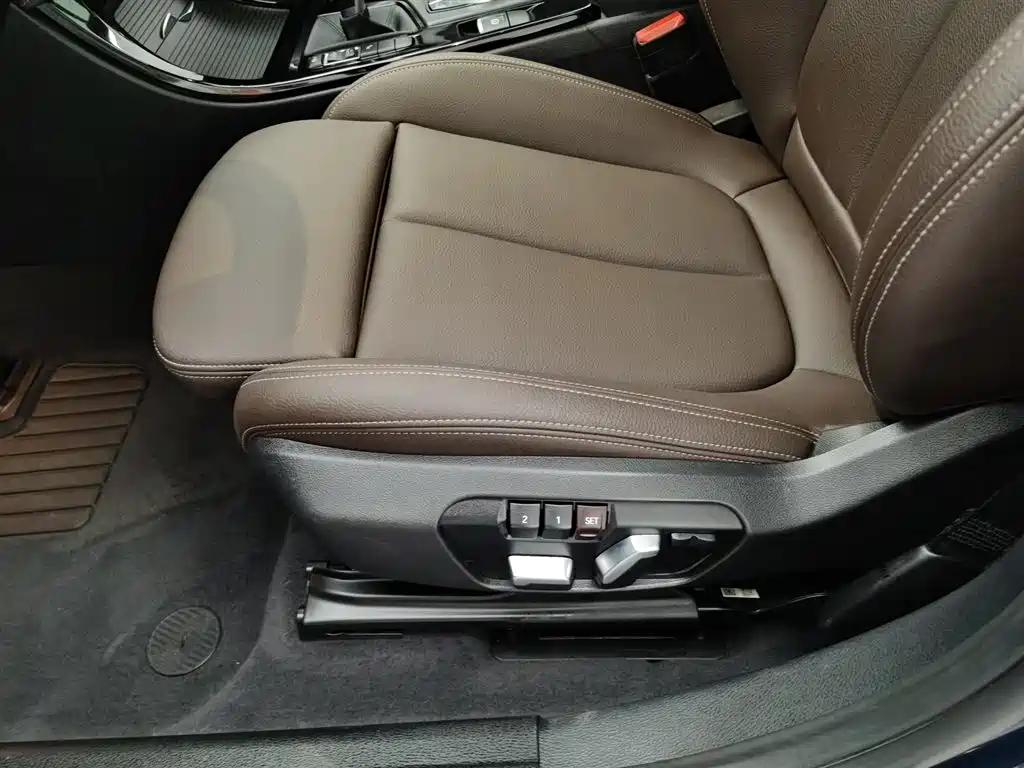 BMW X2 2021 — фото 20