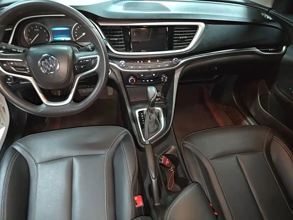 Buick Excelle 2022 — фото 10