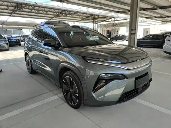 BYD Tang L 2025