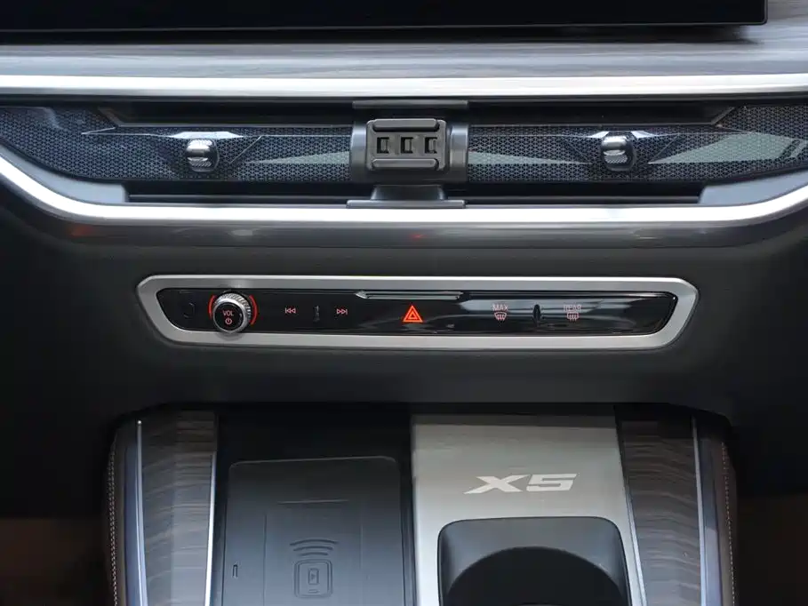 BMW X5 2024 — фото 15